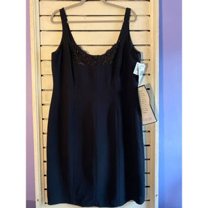 Jones New York Woman’s black dress size 16 sleeveless black lace bead  PO w tags